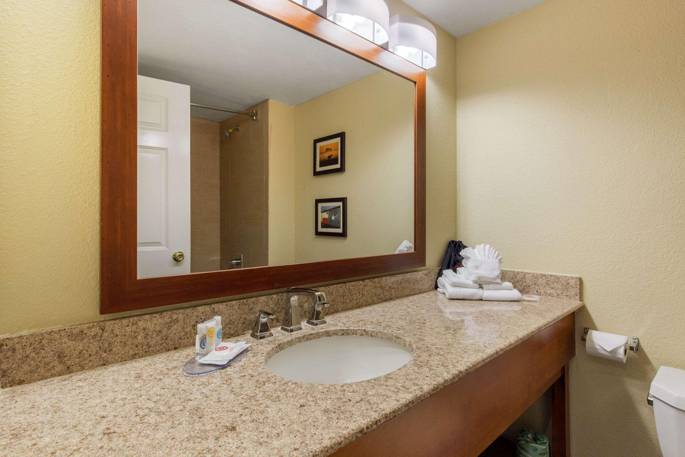 Comfort Inn & Suites Sw Houston Sugarland Zewnętrze zdjęcie