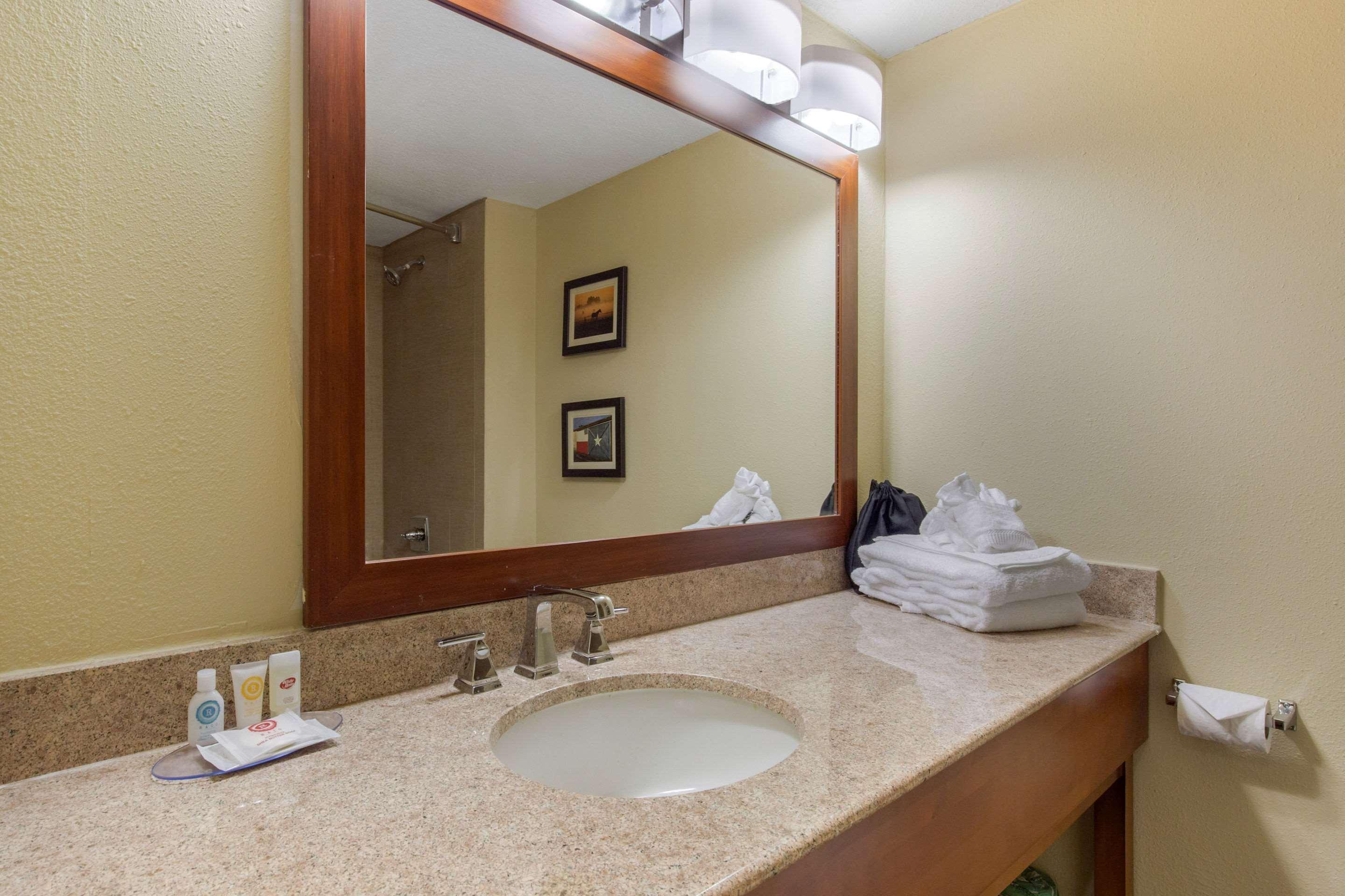 Comfort Inn & Suites Sw Houston Sugarland Zewnętrze zdjęcie